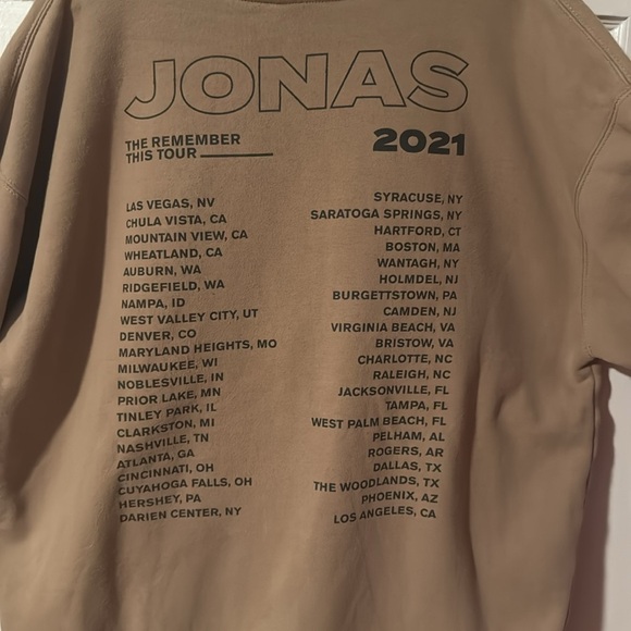Jonas Brothers The Remember This Tour 2021 XL Tan Hoodie - Picture 8 of 13